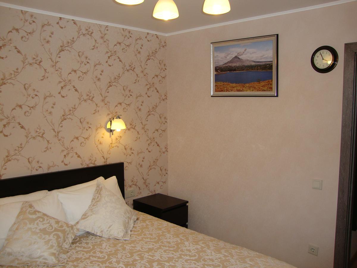 Gostinitza Avrora Hotel Petropavlovsk Kamchatsky Luaran gambar